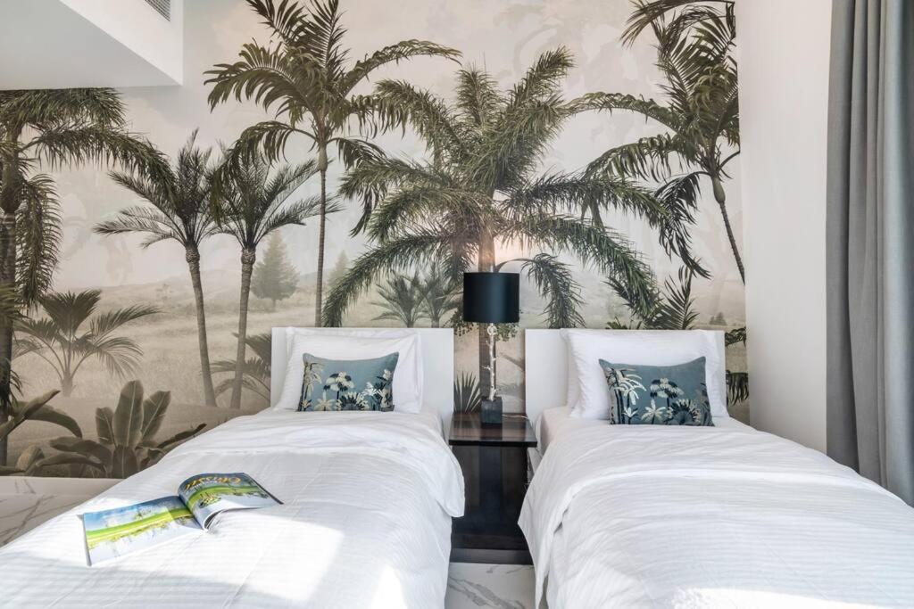 First Class Stylish 4br Marina W Pool, Gym, Walk To Metro Apartment *